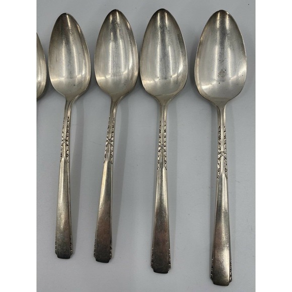 Oneida 1881 Rogers BROOKWOOD BANBURY 8 Oval Soup Spoons 7-1/2" Silverplate 1950 - Picture 6 of 10